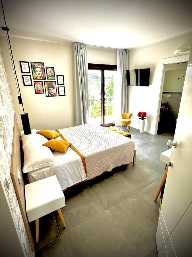Hotel Karasole à San Teodoro  Extérieur photo