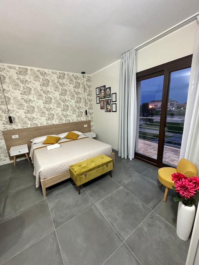 Hotel Karasole à San Teodoro  Extérieur photo